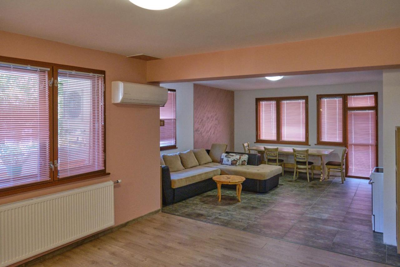 Mushrooms House Plewen Zewnętrze zdjęcie
